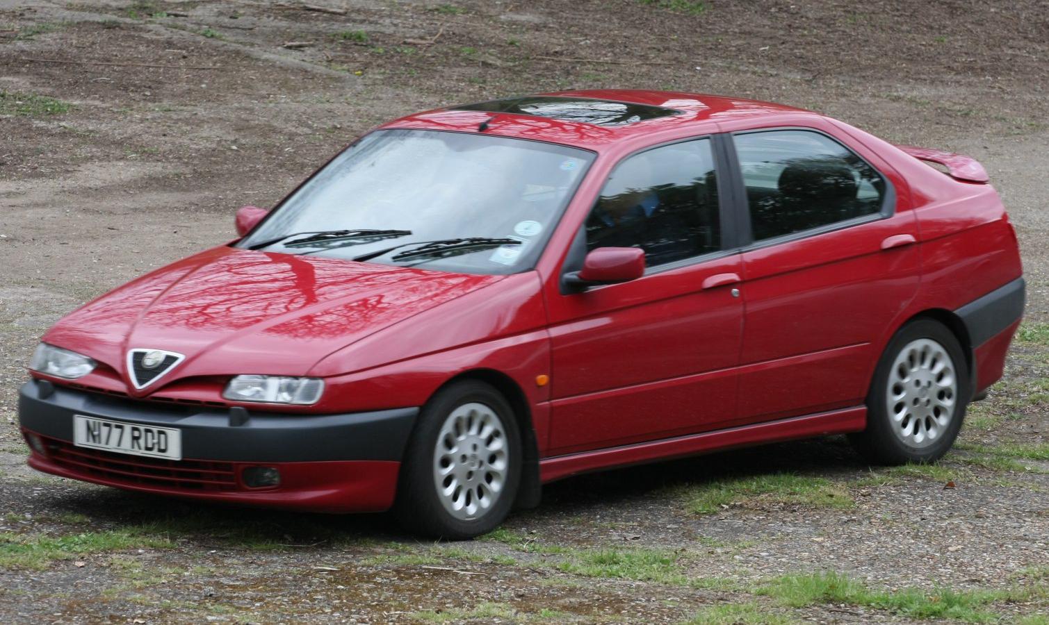 Alfa Romeo 146 (930)