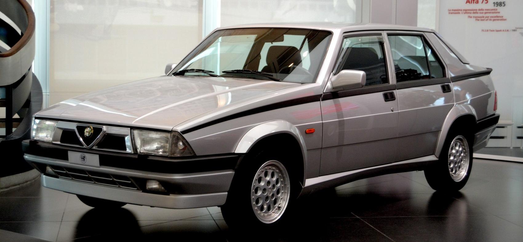 Alfa Romeo 75 (162 B, facelift 1988)