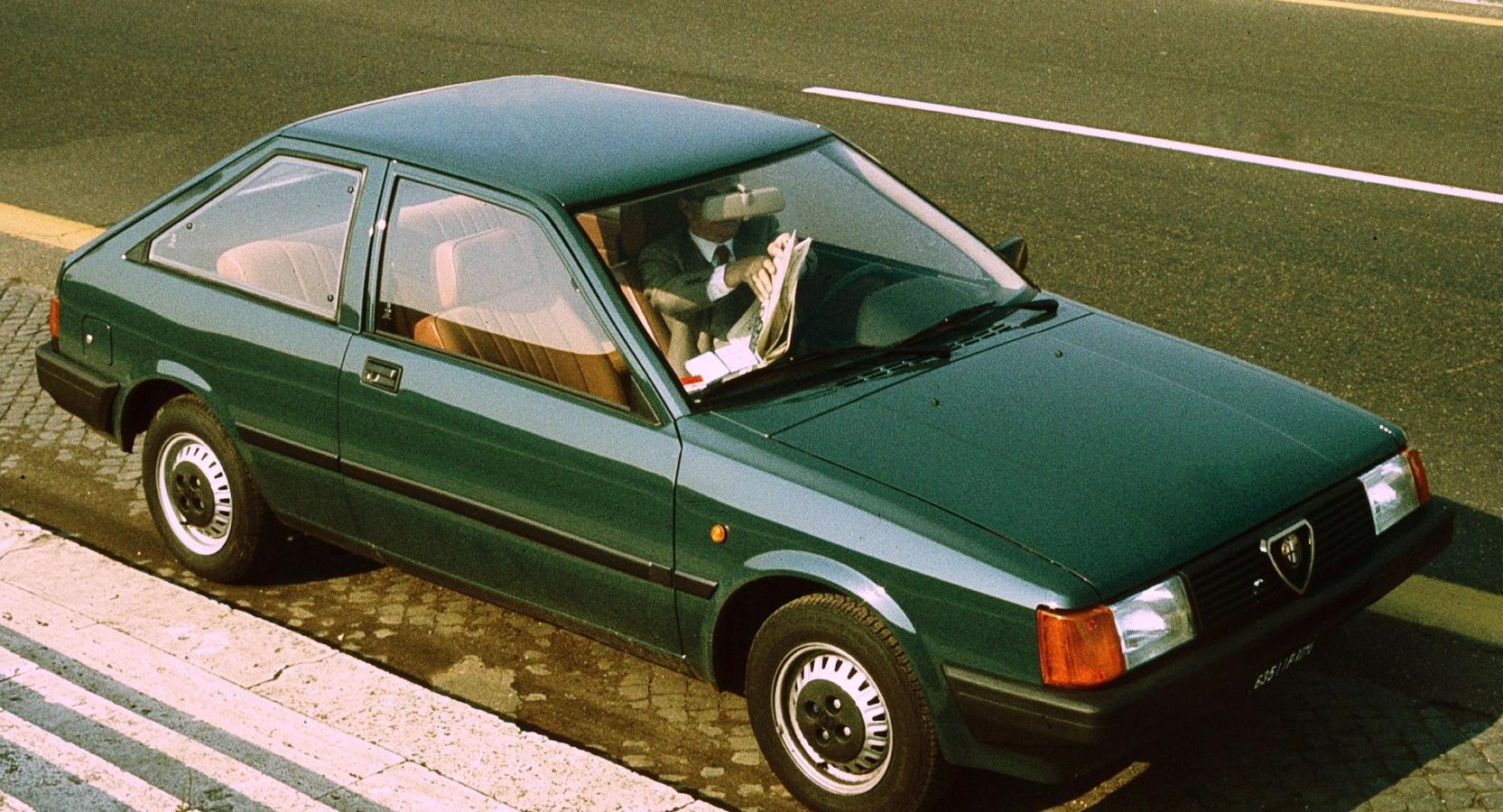 Alfa Romeo Arna (920)