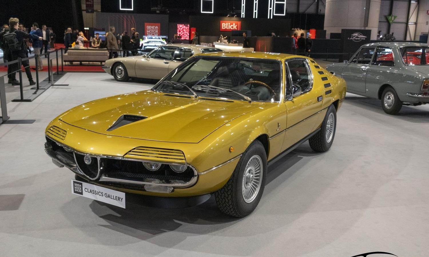 Alfa Romeo Montreal