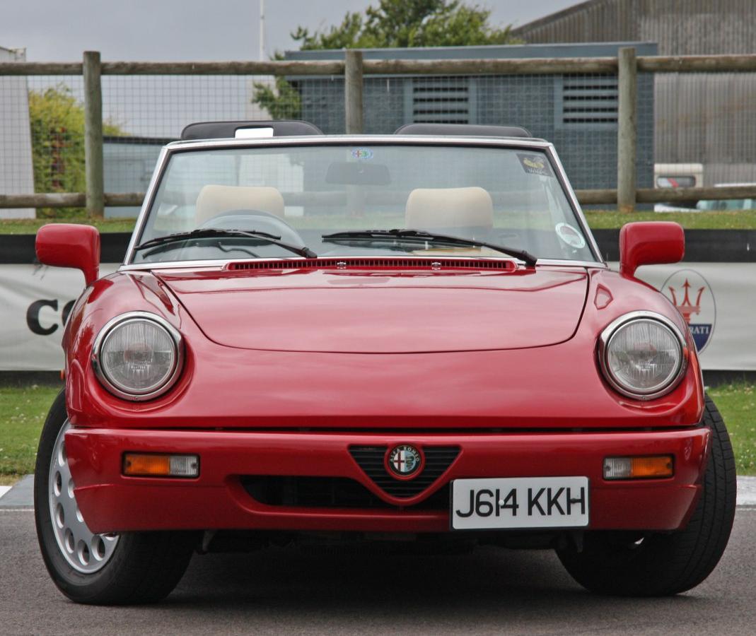 Alfa Romeo Spider (115)