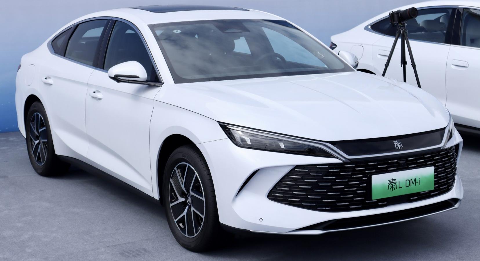 BYD Qin L III