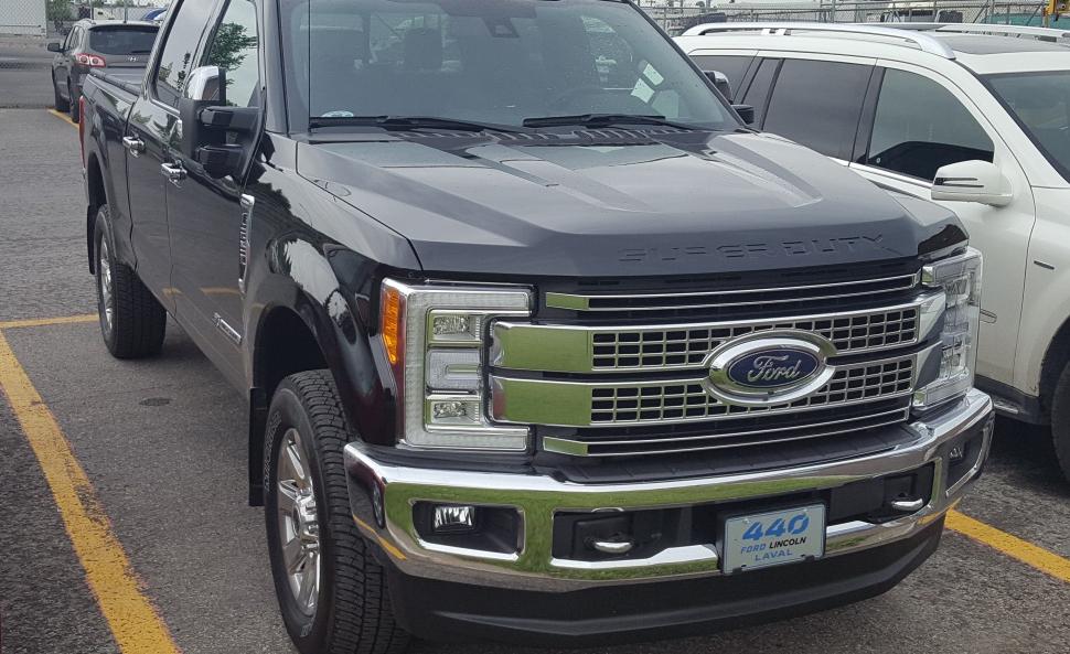 Ford F-250 Super Duty IV Crew Cab Long box