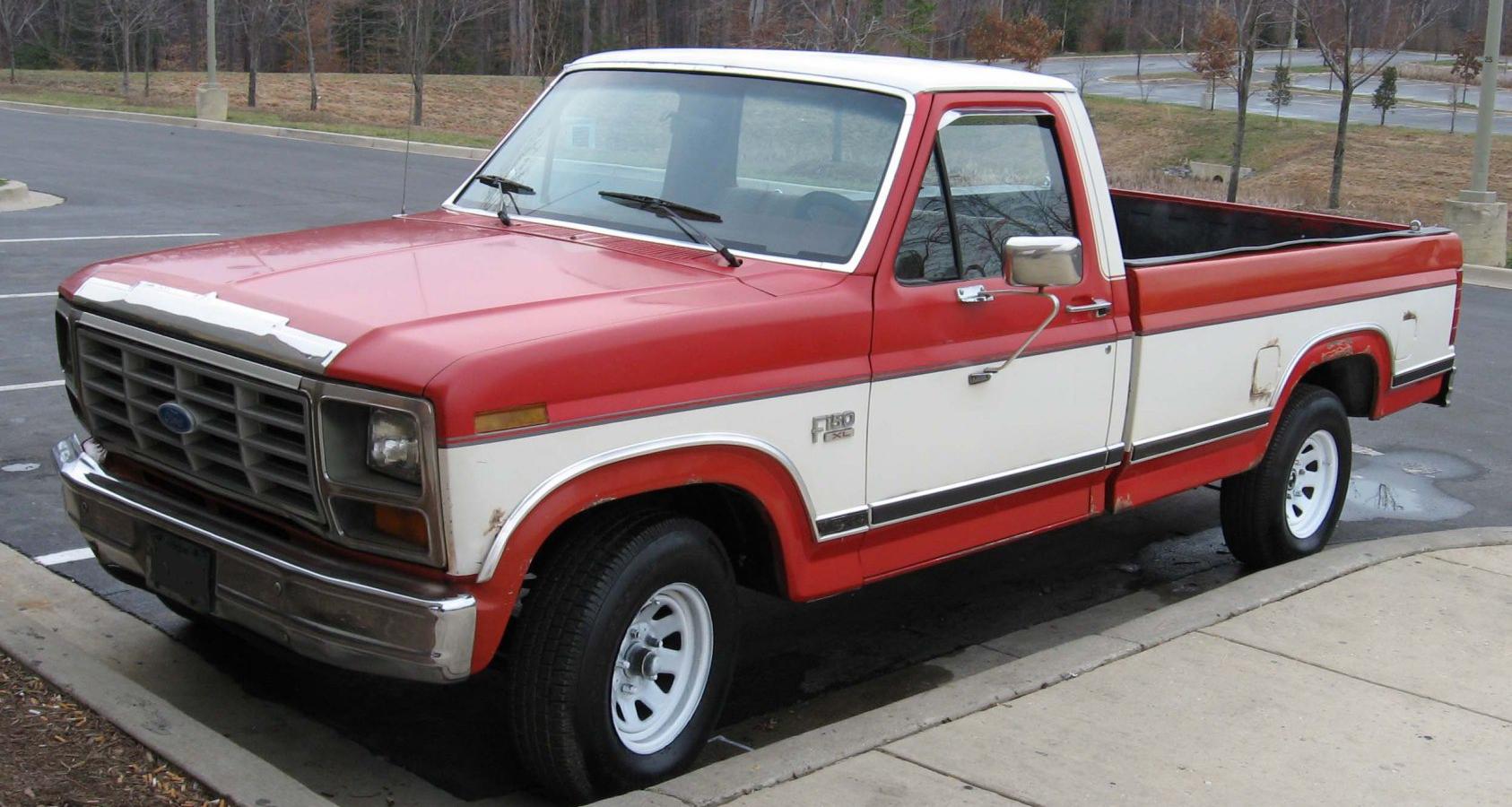 Ford F-Series F-150 VII Regular Cab