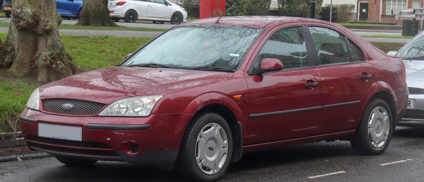 Ford Mondeo II Hatchback