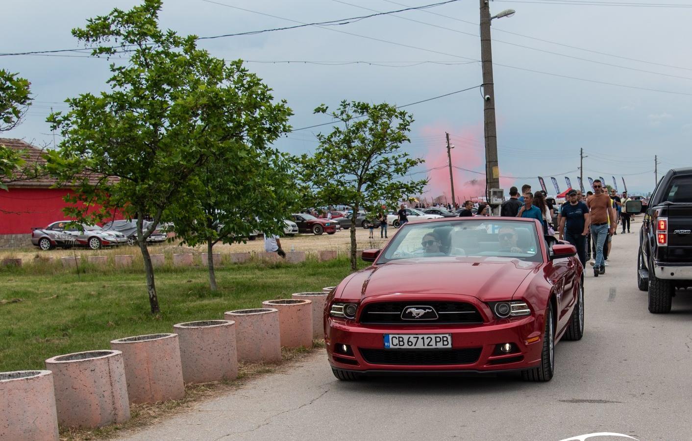 Ford Mustang Convertible V (facelift 2012)