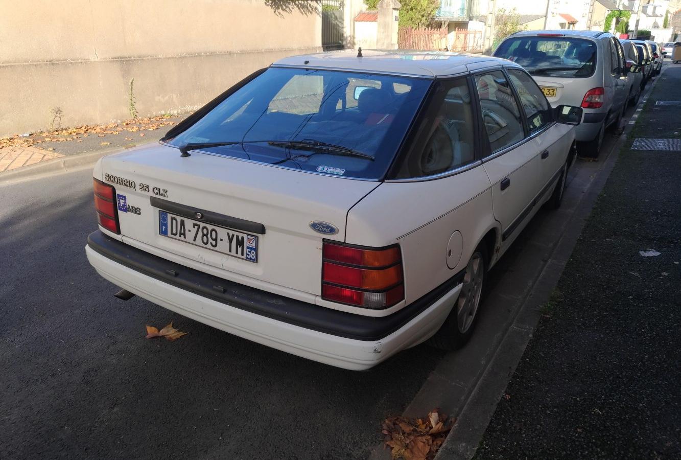 Ford Scorpio I Hatch (GGE)