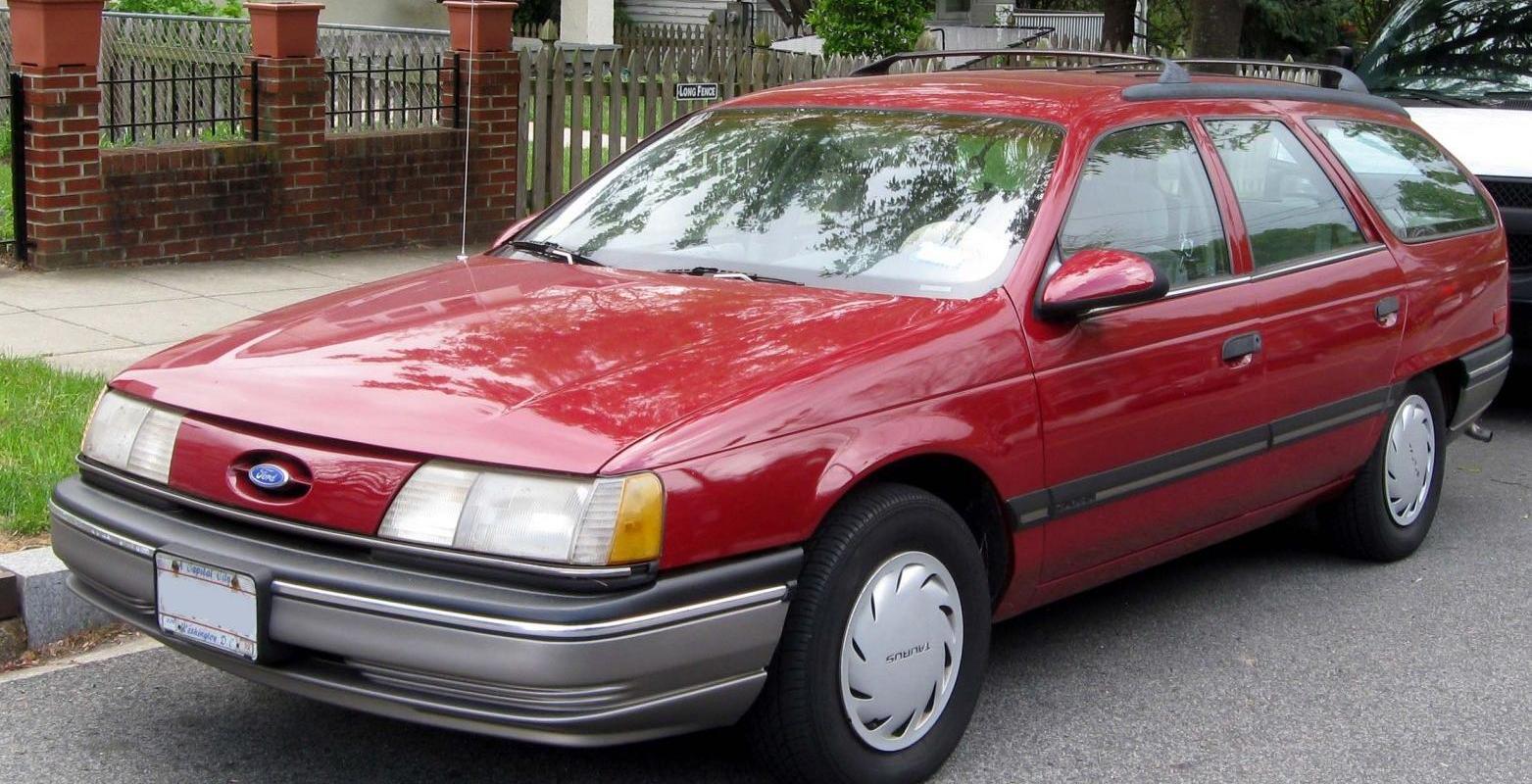 Ford Taurus I Station Wagon