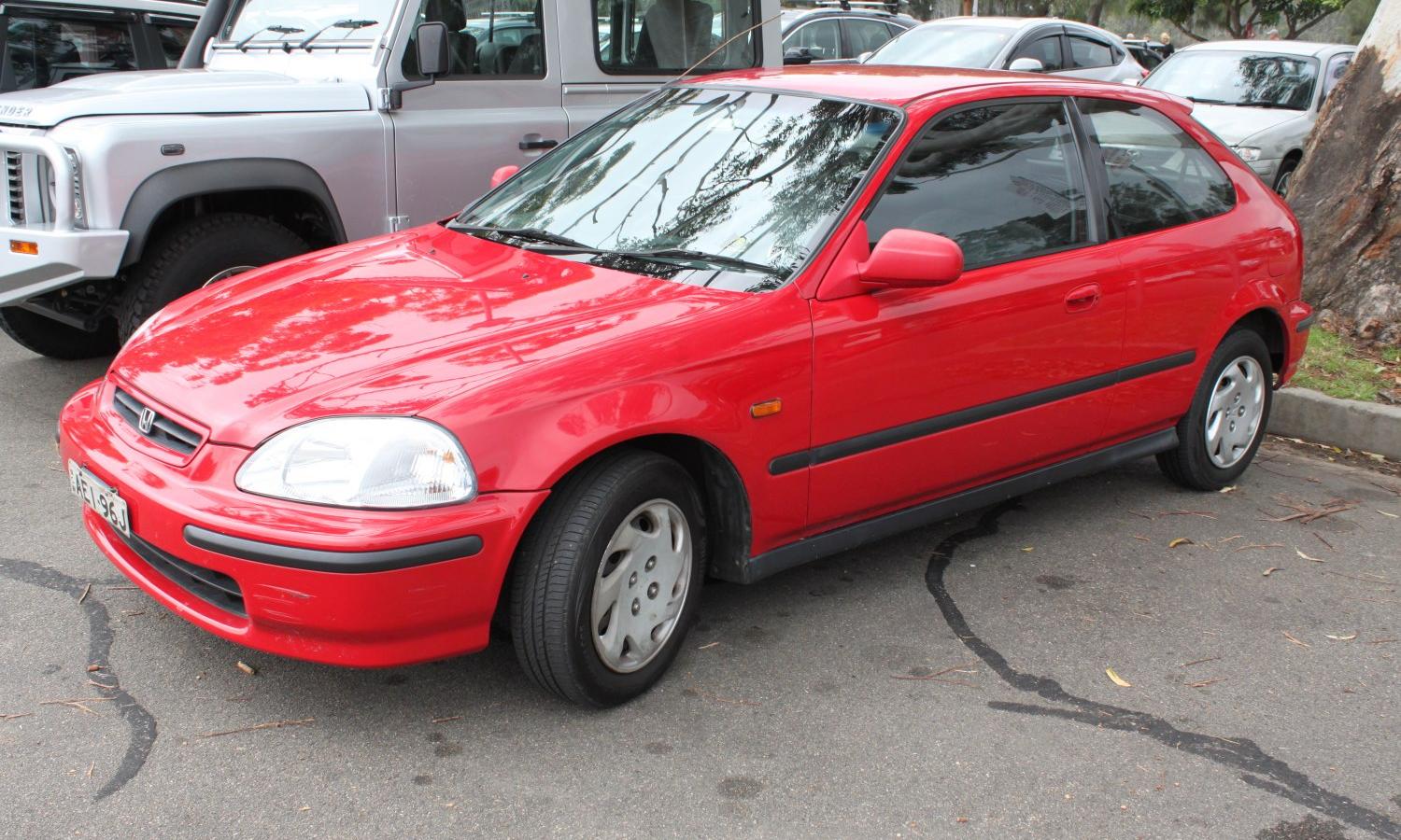 Honda Civic VI Hatchback