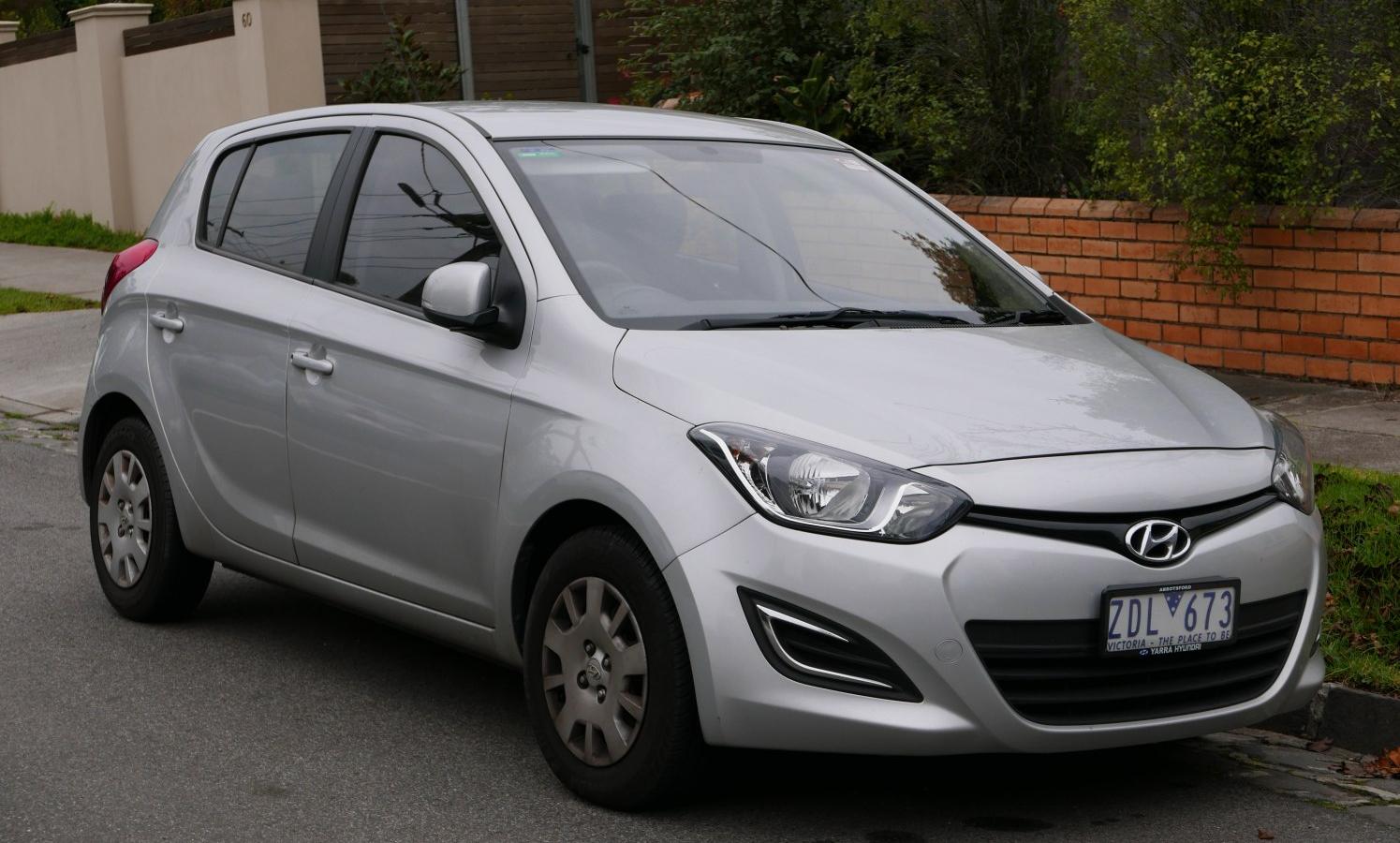 Hyundai i20 I (PB facelift 2012)