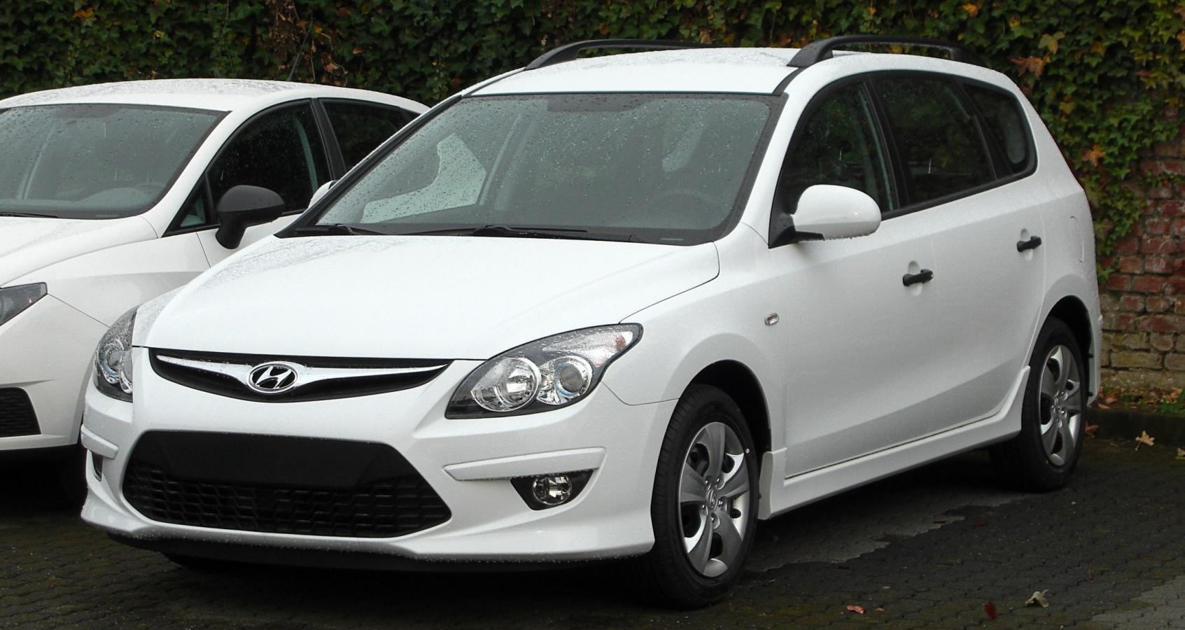 Hyundai i30 I CW (facelift 2010)