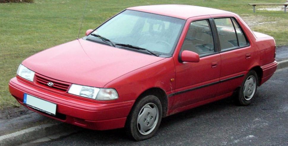 Hyundai Pony (X-2)
