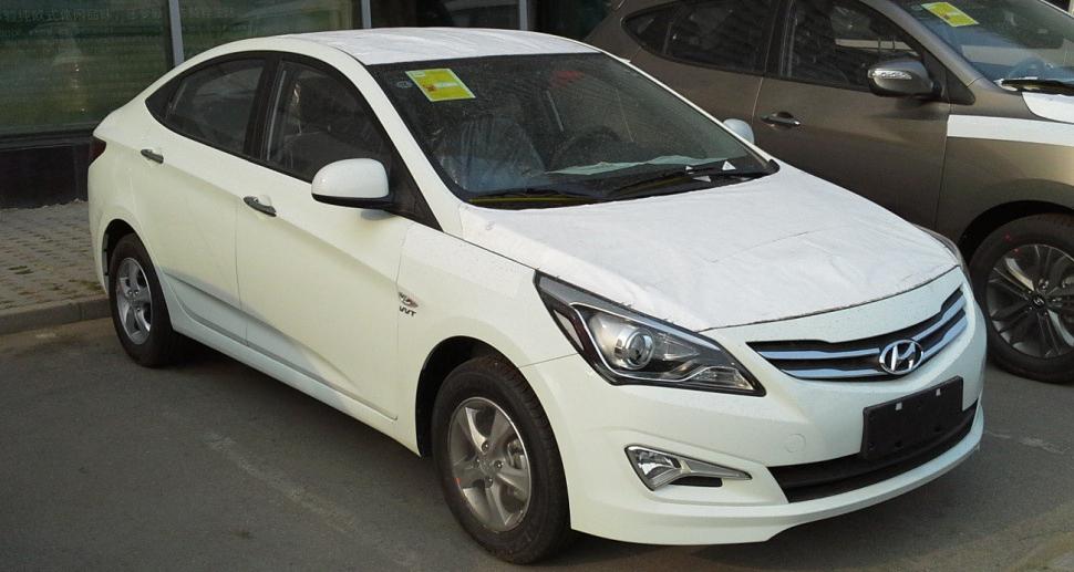 Hyundai Solaris I Sedan (facelift 2014)