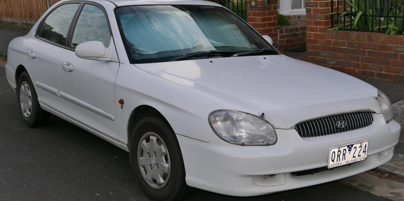 Hyundai Sonata IV (EF)