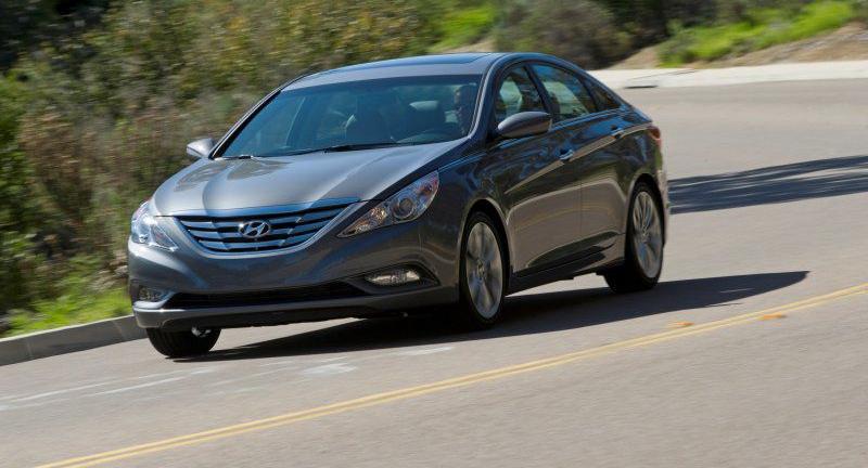 Hyundai Sonata VI (YF)