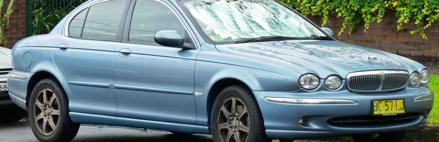 Jaguar X-type (X400)