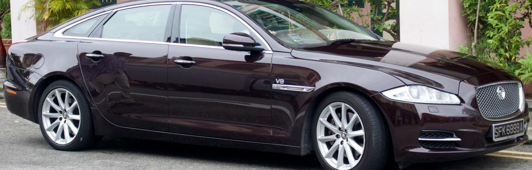 Jaguar XJ Long (X351)