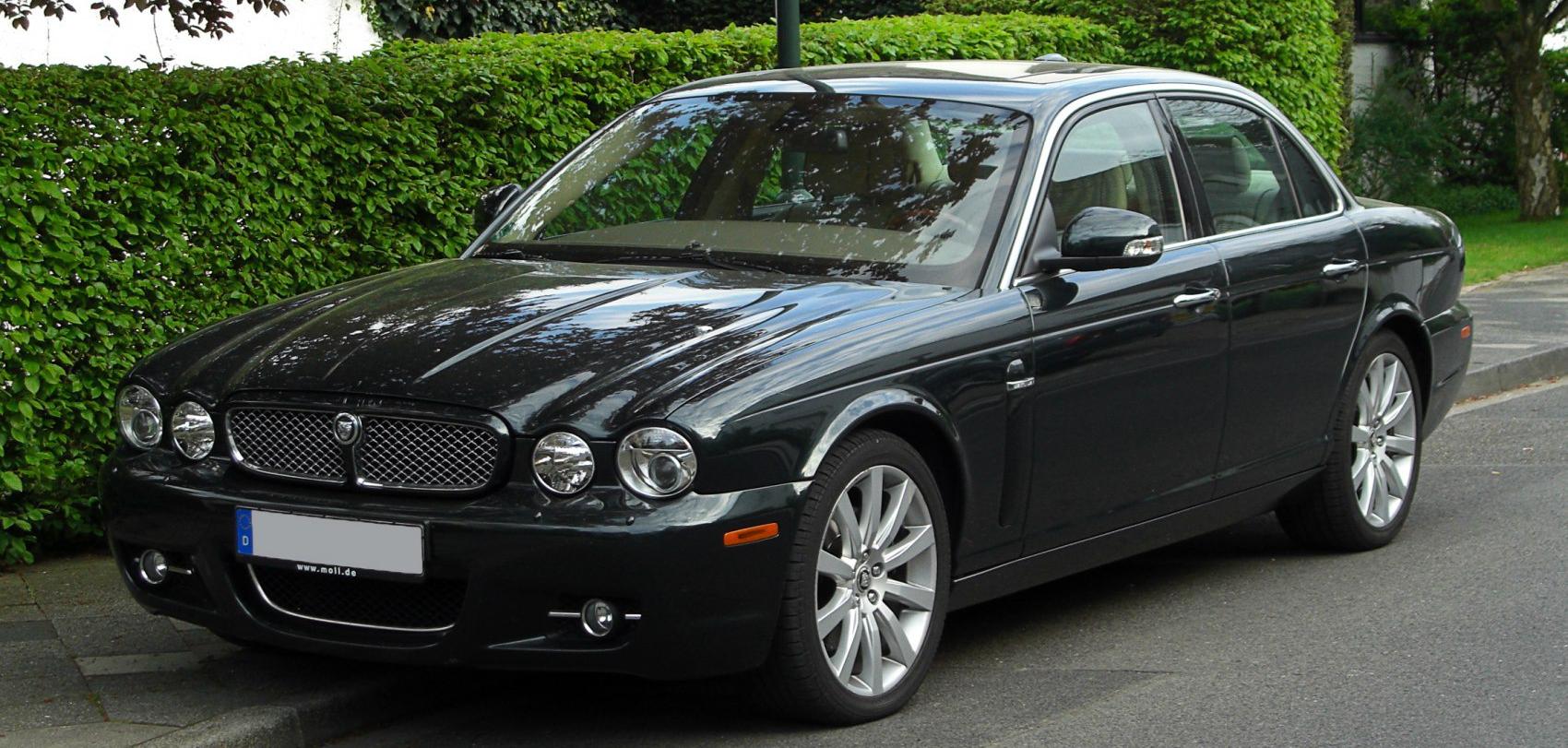 Jaguar XJ (X358)