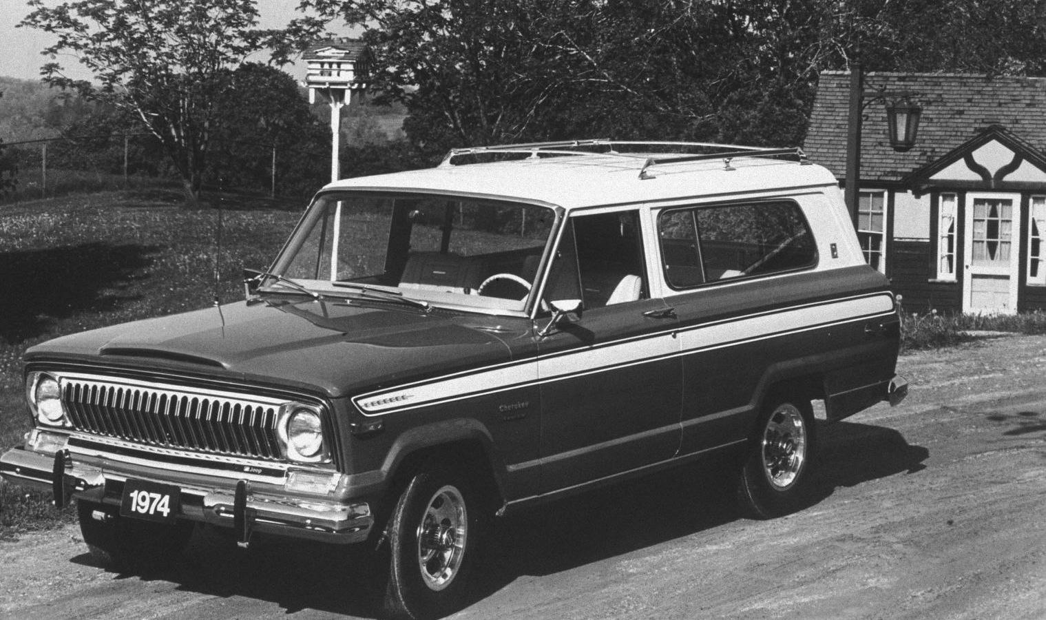 Jeep Cherokee I (SJ) 3-door
