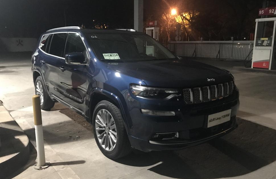Jeep Grand Commander