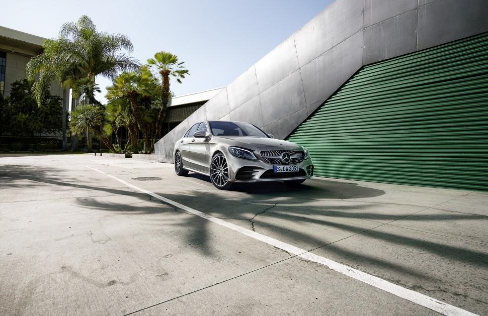 Mercedes-Benz C-Serisi (W205, facelift 2018)