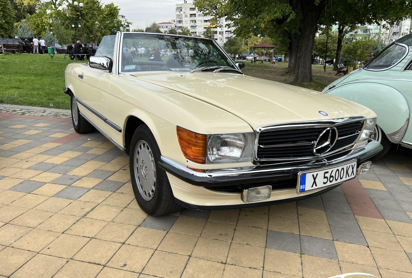 Mercedes-Benz SL (R107, facelift 1985)