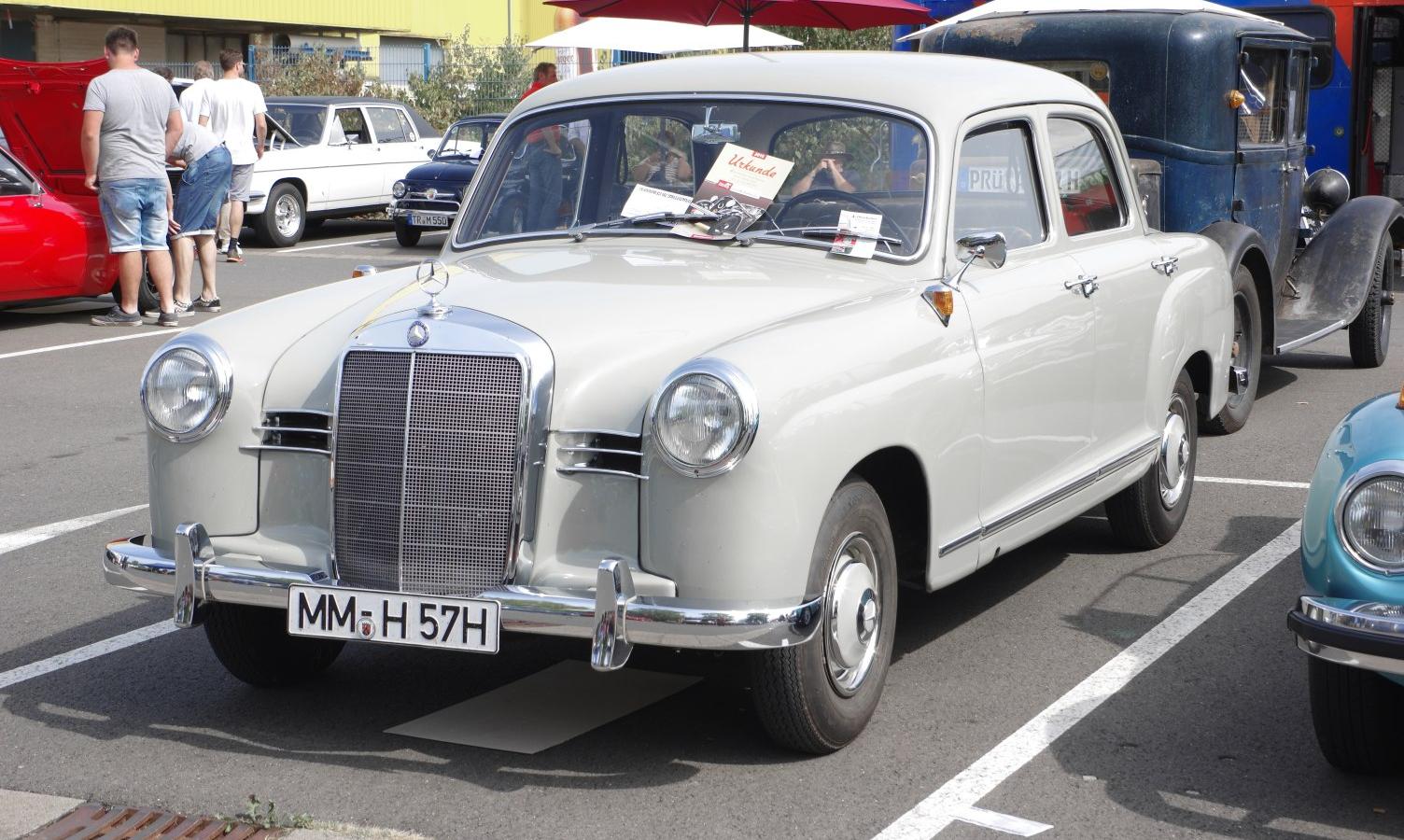 Mercedes-Benz W120 Sedan
