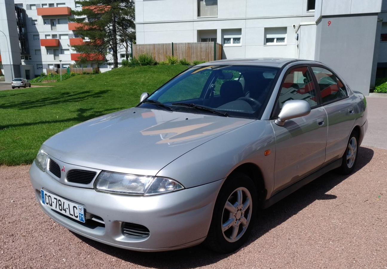 Mitsubishi Carisma