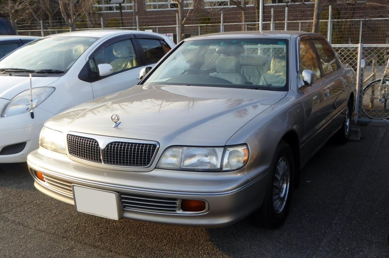 Mitsubishi Debonair (S27)