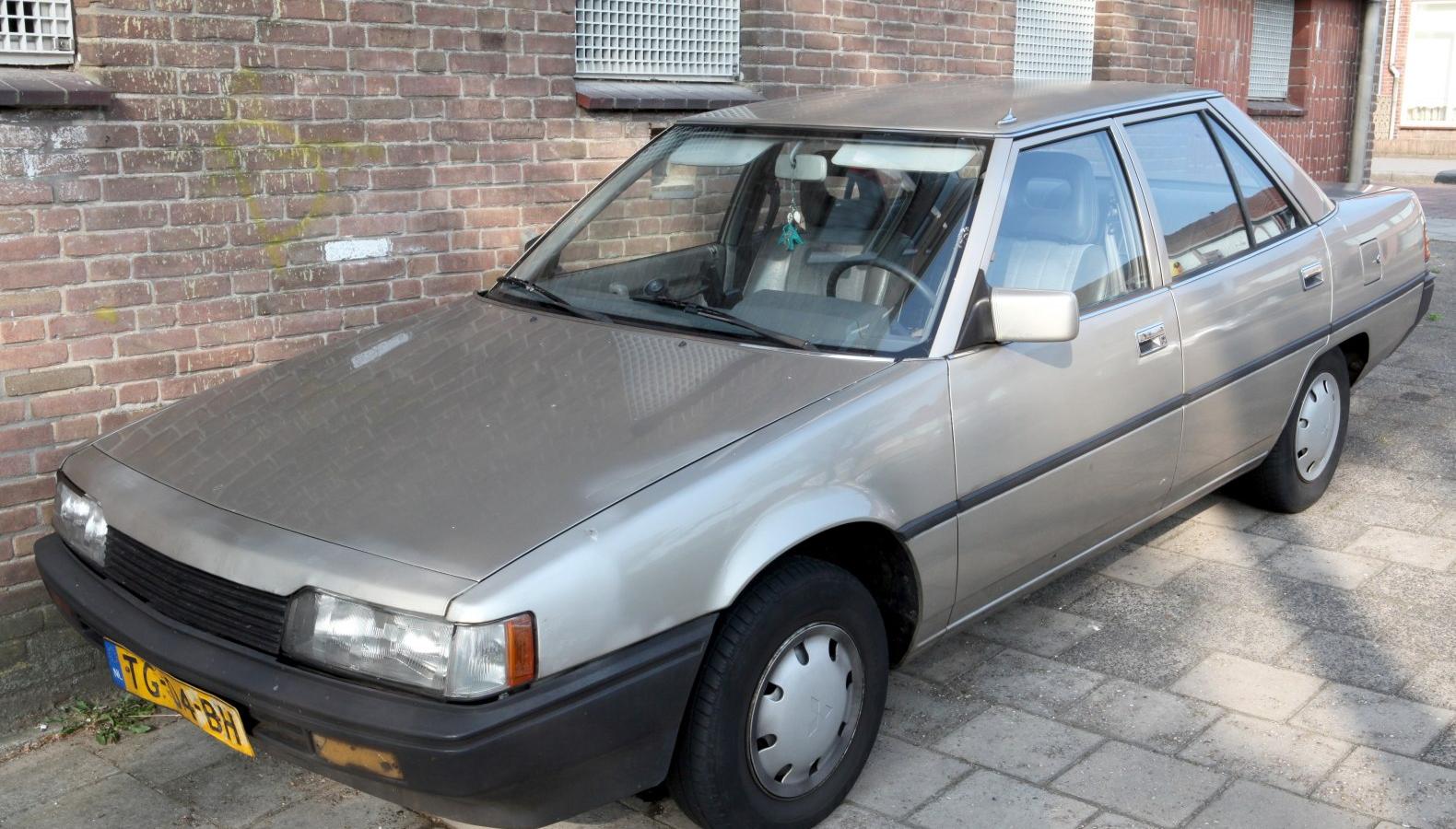 Mitsubishi Galant V