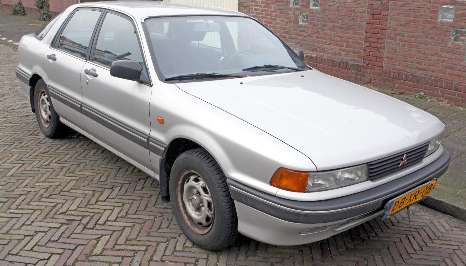 Mitsubishi Galant VI Hatchback