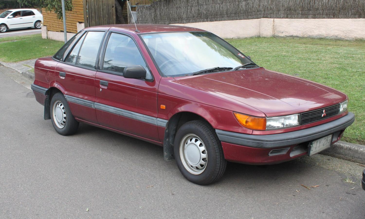 Mitsubishi Lancer IV Hatchback