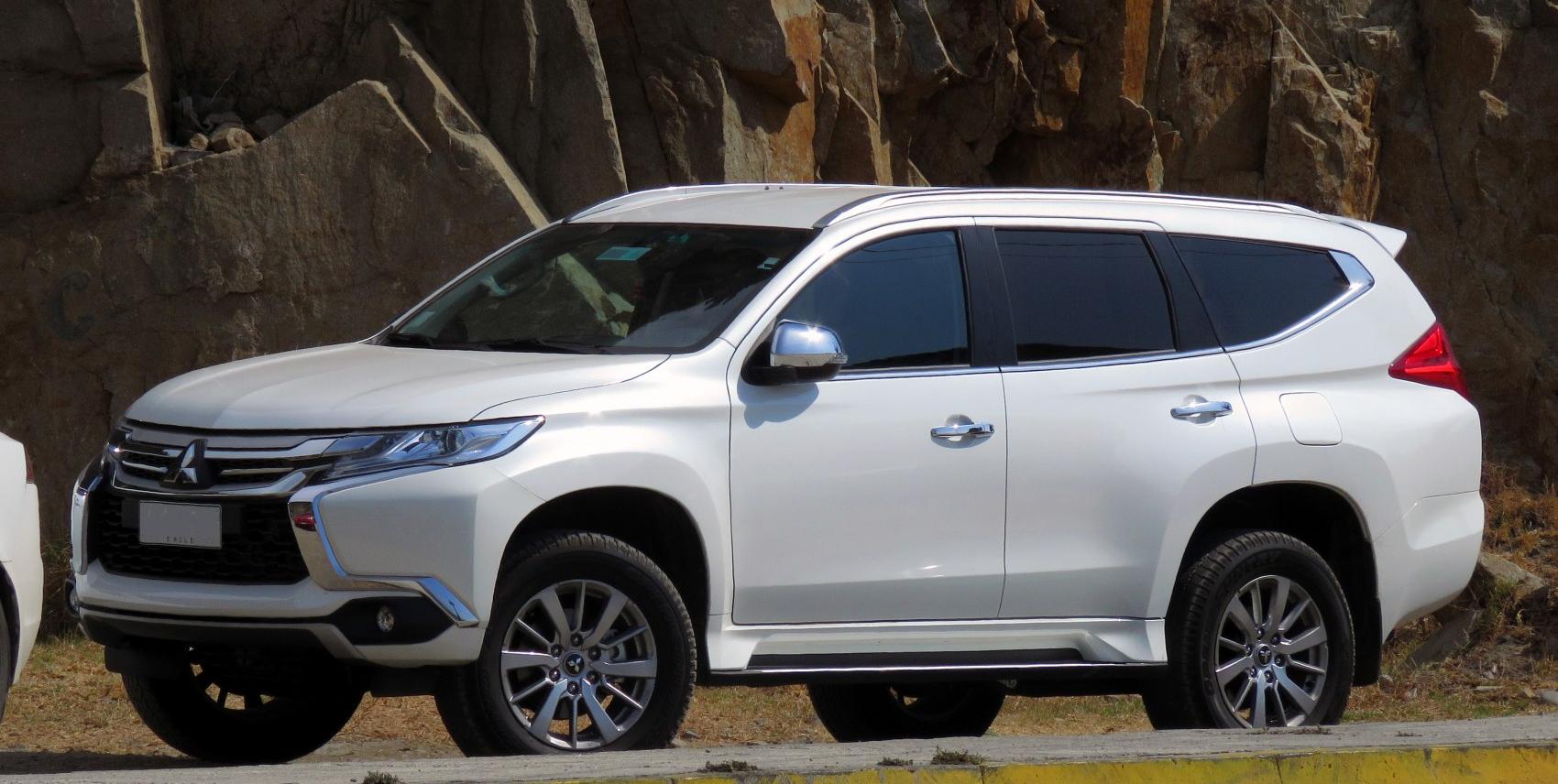 Mitsubishi Montero Sport III