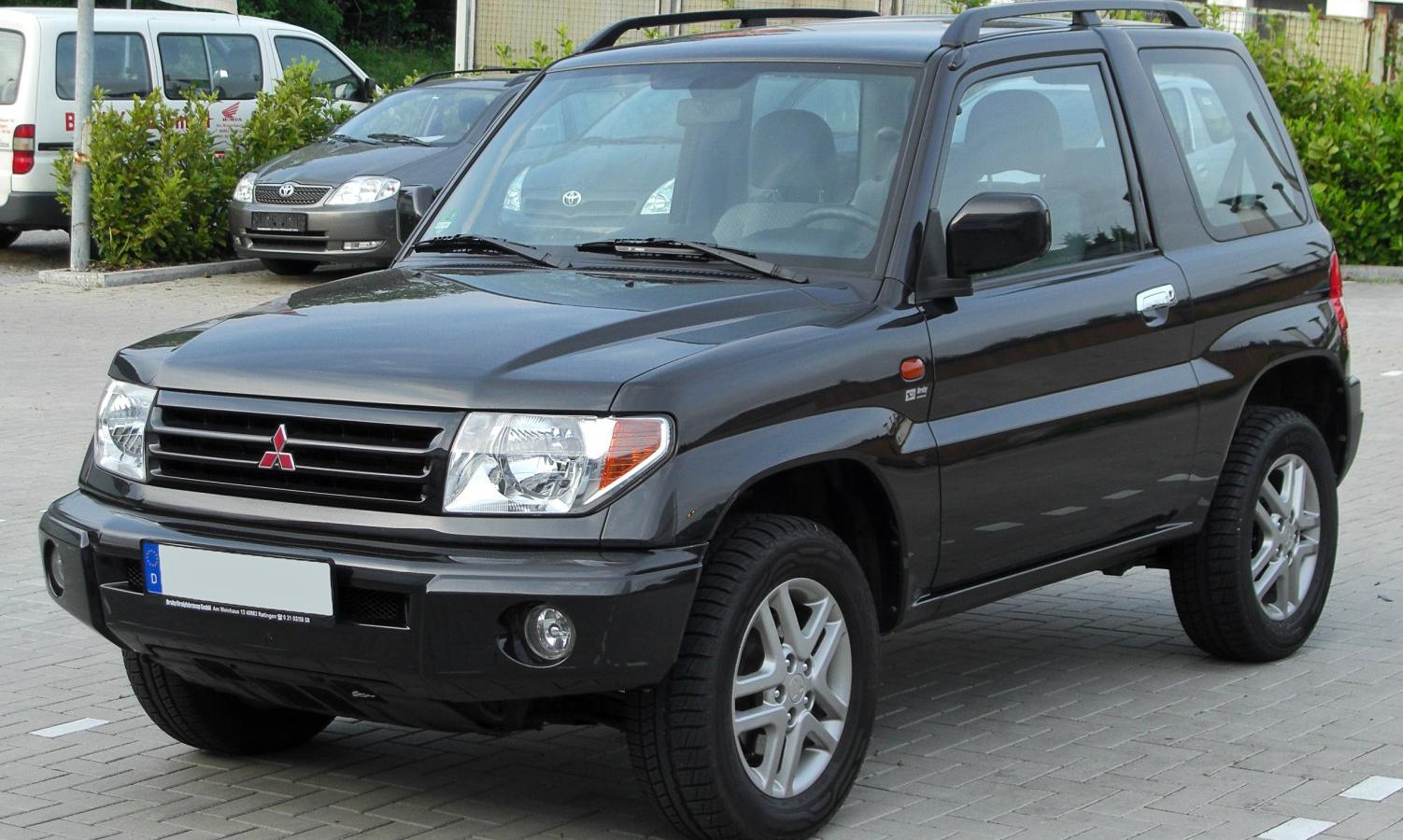 Mitsubishi Pajero Pinin (H60)