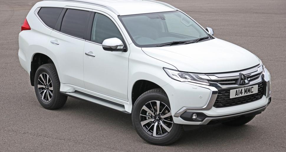 Mitsubishi Pajero Sport III