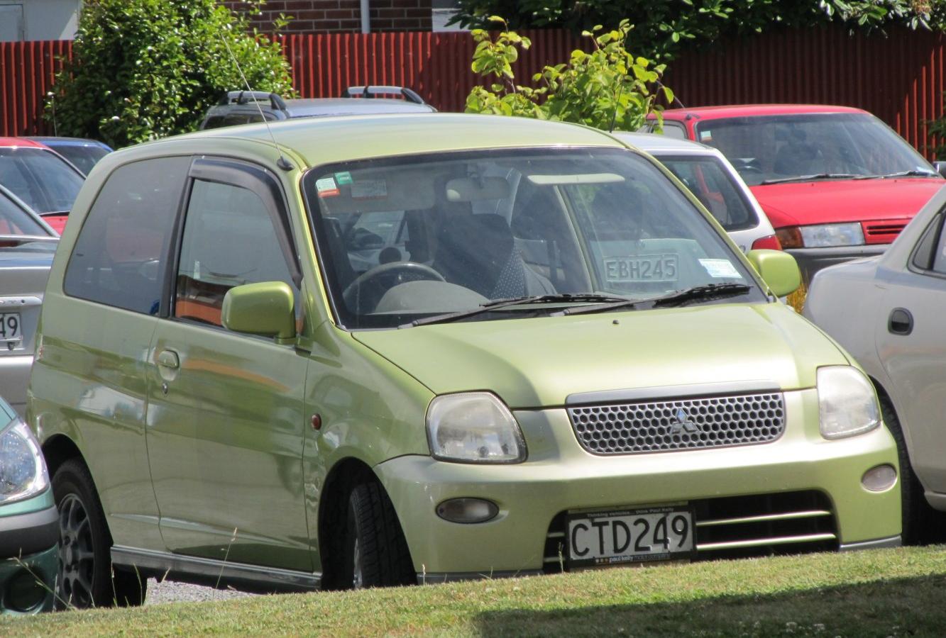 Mitsubishi Pistachio