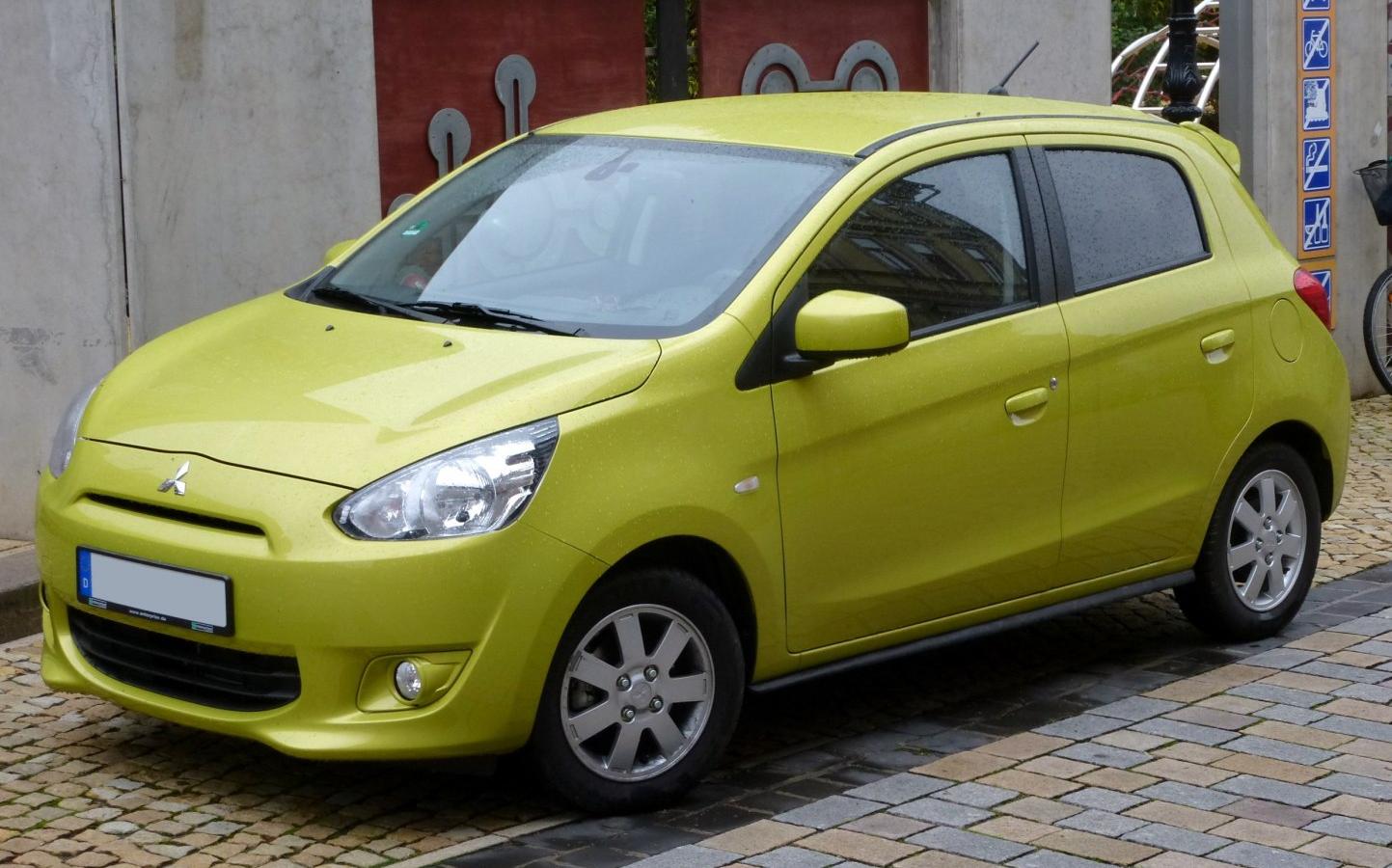 Mitsubishi Space Star (2012)