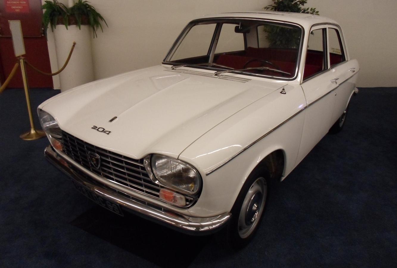 Peugeot 204