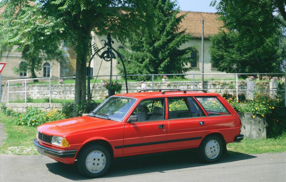 Peugeot 305 II Break (581E)