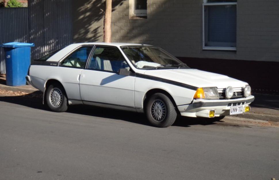 Renault Fuego (136)