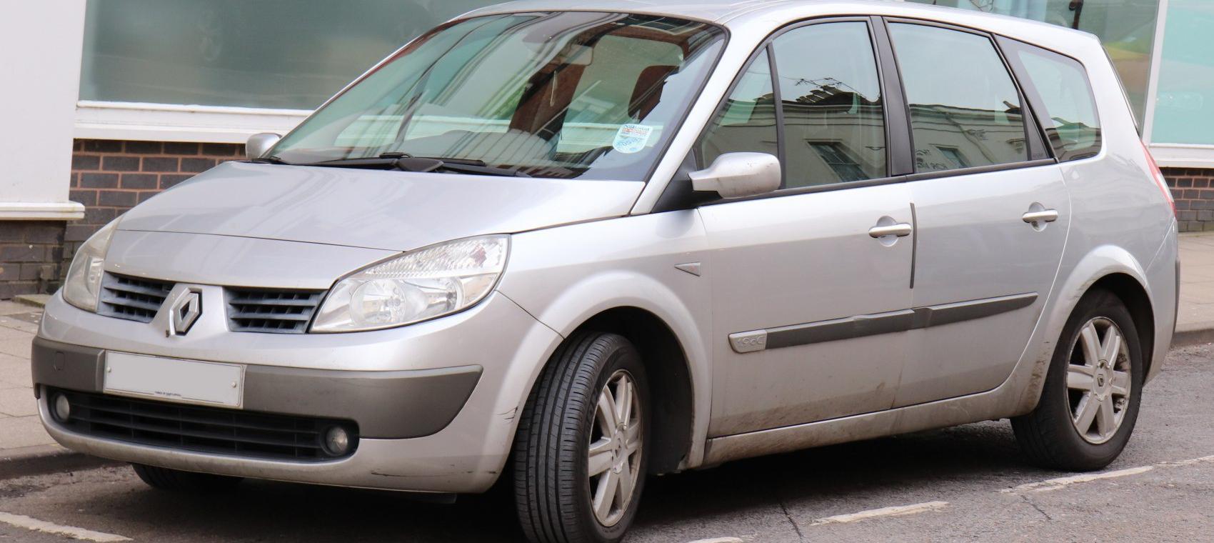 Renault Grand Scenic II (Phase I)