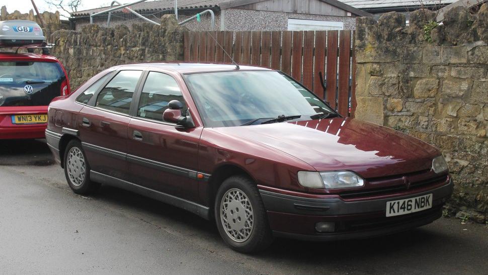 Renault Safrane I (B54)