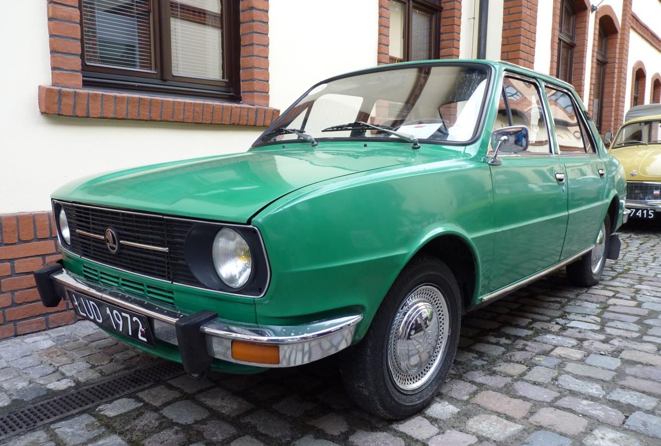 Skoda 105,120 (742)
