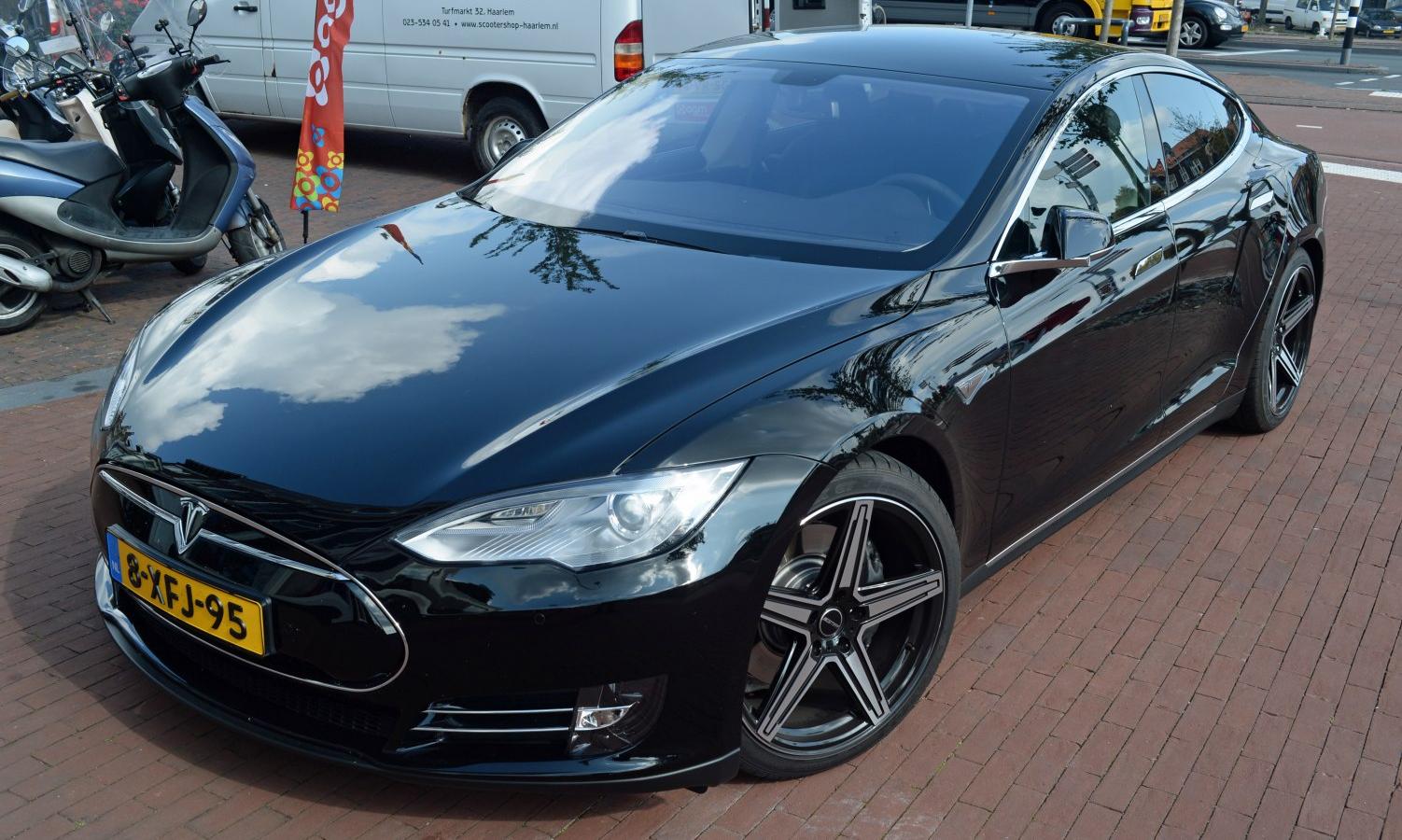 Tesla Model S