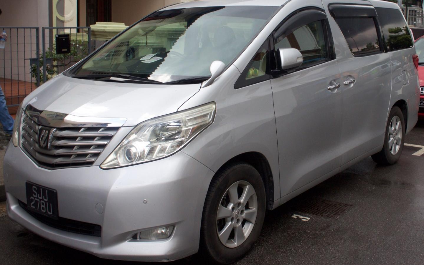 Toyota Alphard II