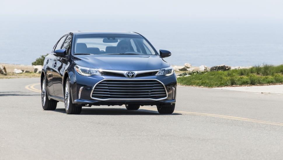 Toyota Avalon IV (facelift 2015)