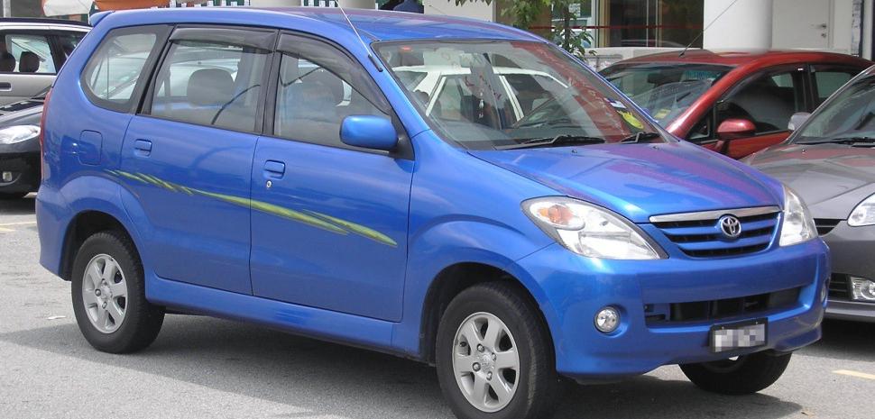 Toyota Avanza I