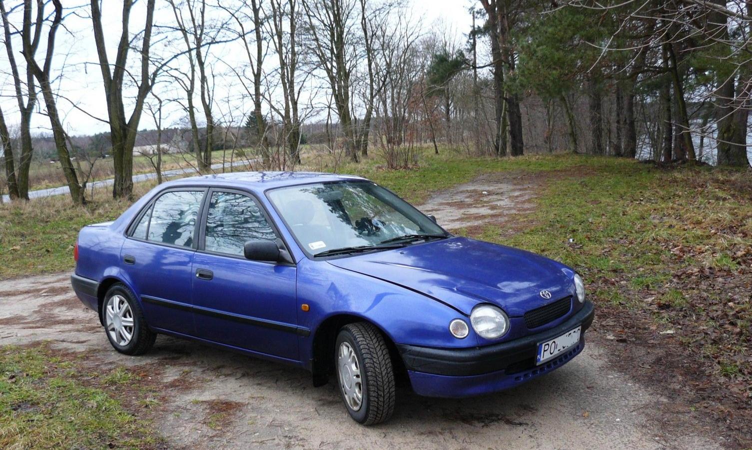 Toyota Corolla VIII (E110)