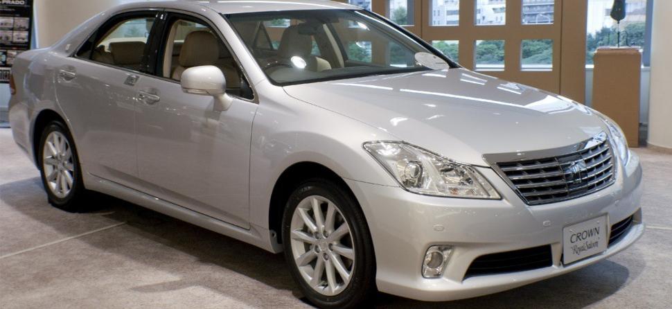 Toyota Crown XIII Royal (S200, facelift 2010)