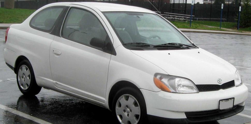 Toyota Echo Coupe